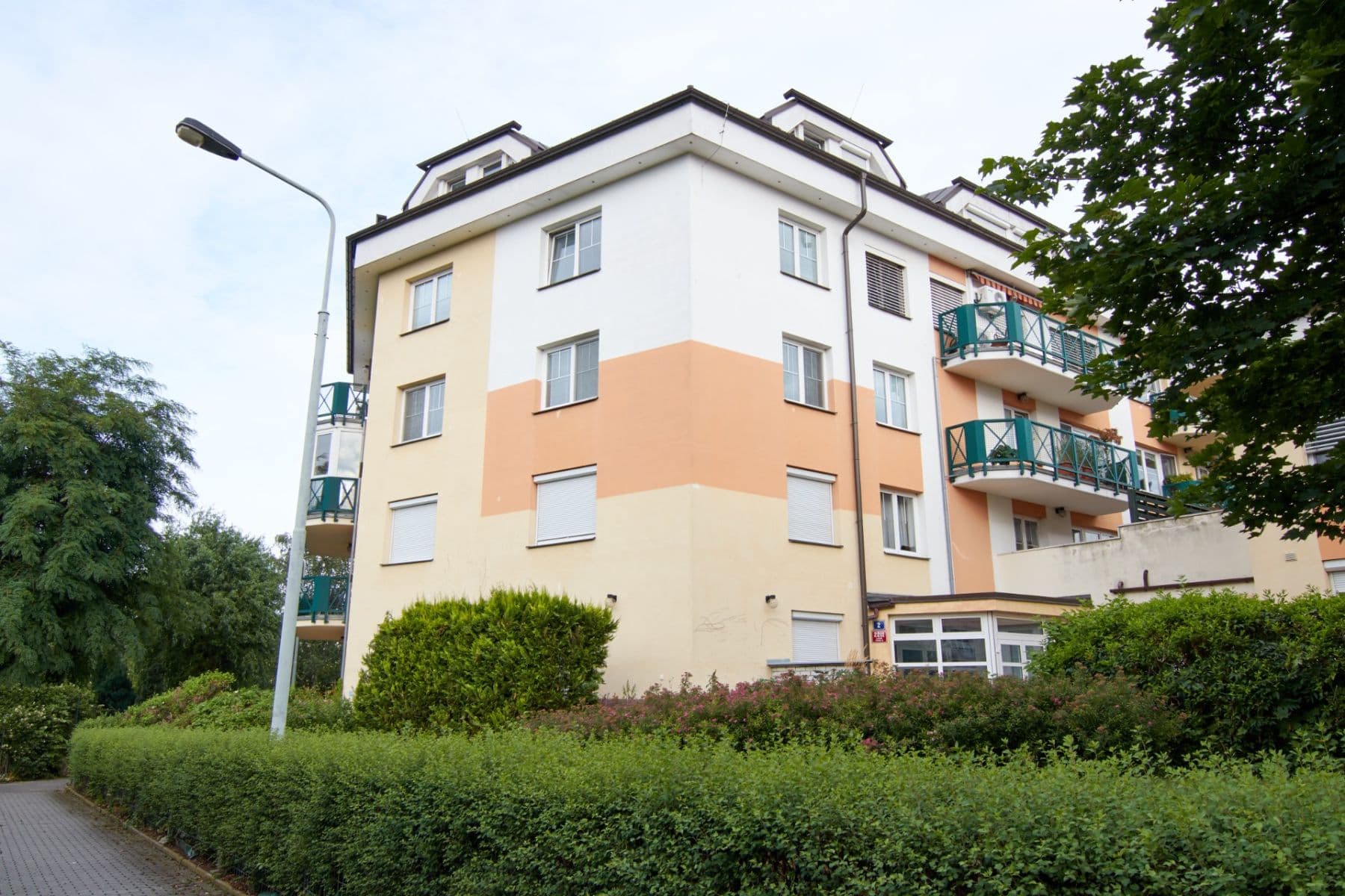 Prenájom bytu 2-izbový 48 m², Společná, Praha, Praha Prenájom bytu 2-izbový 48 m², Společná, Praha, Praha