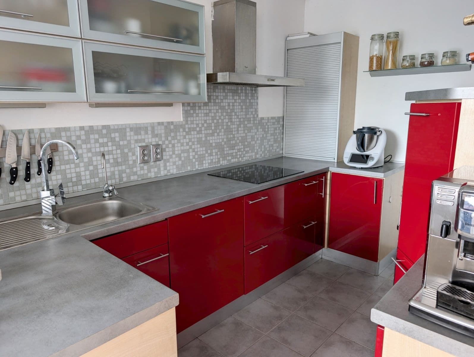 Prenájom bytu 3-izbový 79 m², Voskovcova, Praha, Praha Prenájom bytu 3-izbový 79 m², Voskovcova, Praha, Praha