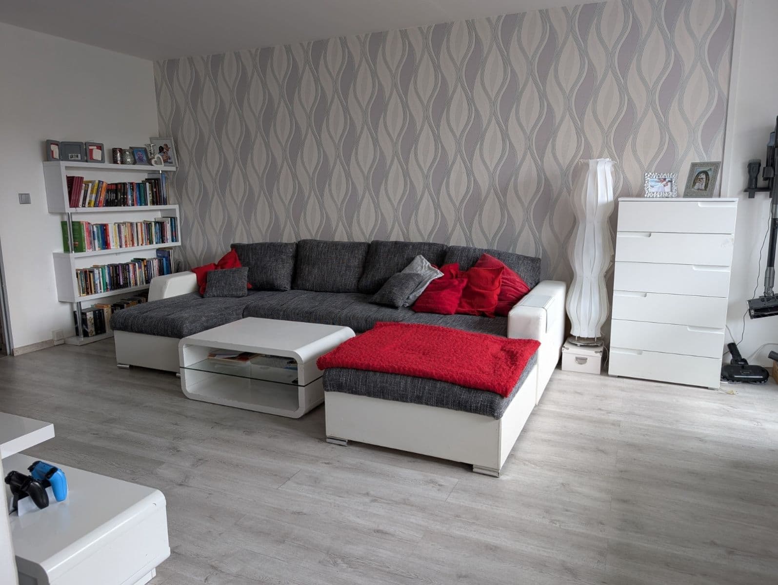 Prenájom bytu 3-izbový 79 m², Voskovcova, Praha, Praha Prenájom bytu 3-izbový 79 m², Voskovcova, Praha, Praha