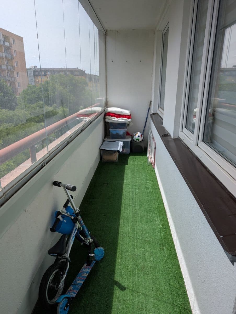 Prenájom bytu 3-izbový 79 m², Voskovcova, Praha, Praha Prenájom bytu 3-izbový 79 m², Voskovcova, Praha, Praha
