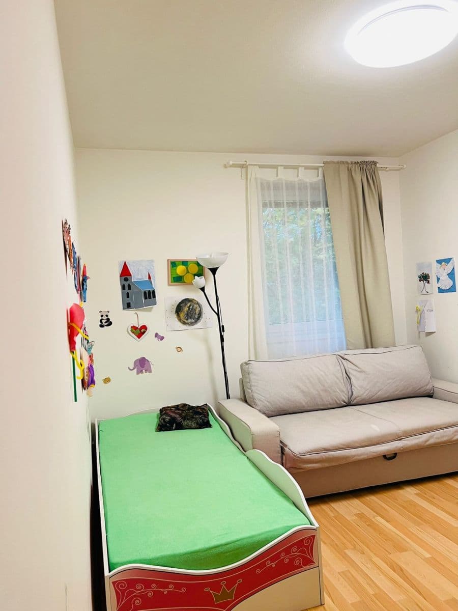 Predaj bytu 4-izbový 92 m², Kaštanová, Milovice, Středočeský kraj Predaj bytu 4-izbový 92 m², Kaštanová, Milovice, Středočeský kraj