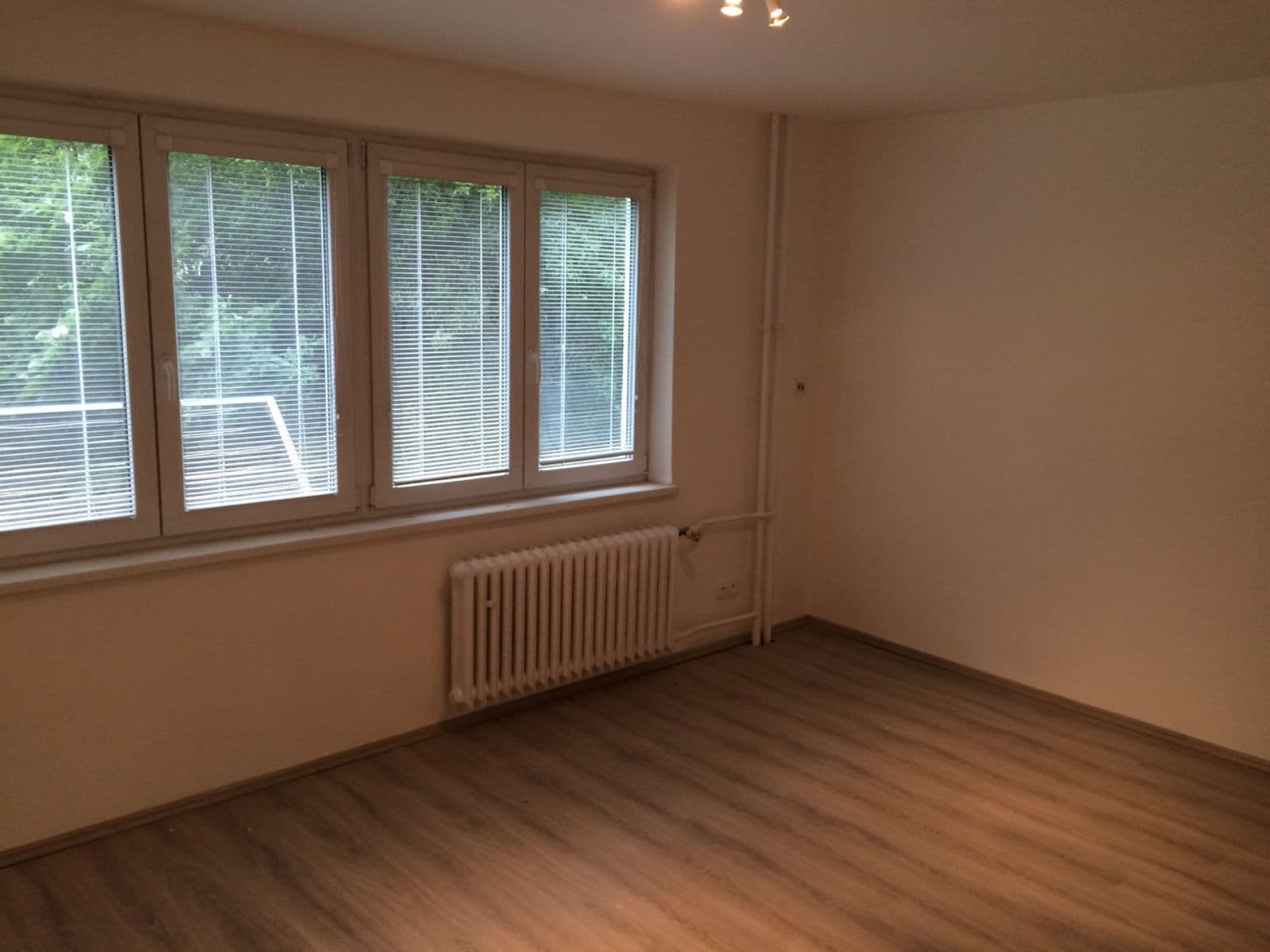 Predaj bytu 3-izbový 56 m², Svojšovická, Praha, Praha Predaj bytu 3-izbový 56 m², Svojšovická, Praha, Praha