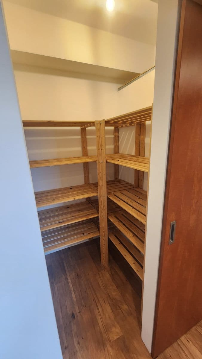 Prenájom bytu 2-izbový 51 m², Loosova, Praha, Praha Prenájom bytu 2-izbový 51 m², Loosova, Praha, Praha