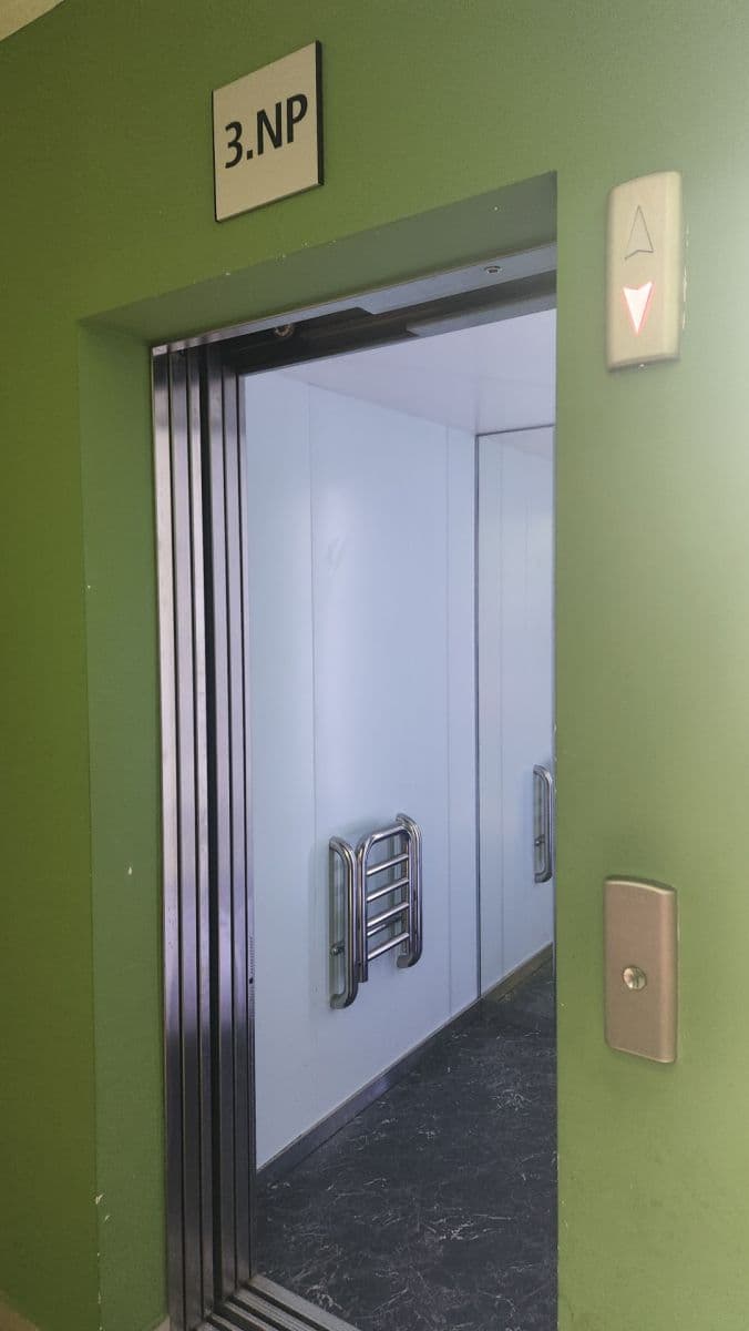 Prenájom bytu 2-izbový 51 m², Loosova, Praha, Praha Prenájom bytu 2-izbový 51 m², Loosova, Praha, Praha
