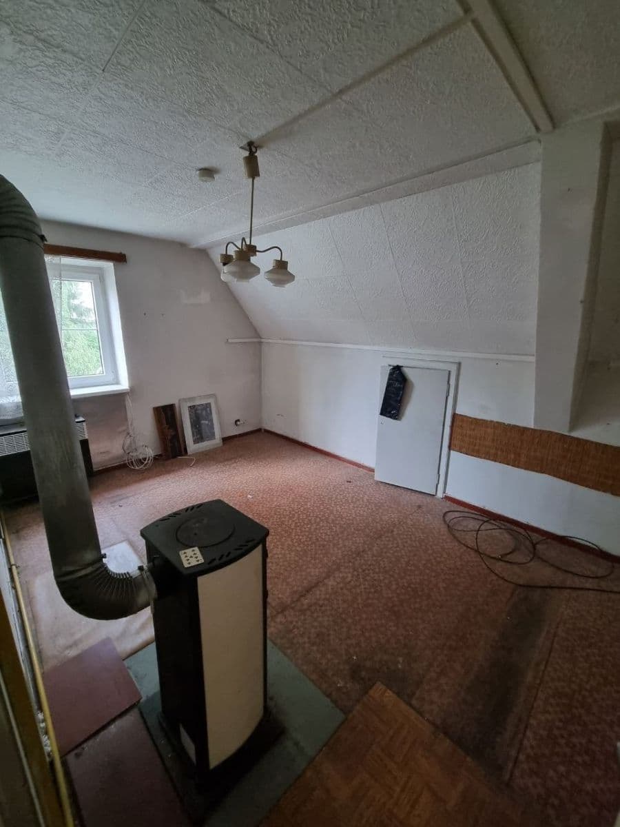 Predaj bytu 3-izbový 70 m², Severní, Karlovy Vary, Karlovarský kraj Predaj bytu 3-izbový 70 m², Severní, Karlovy Vary, Karlovarský kraj