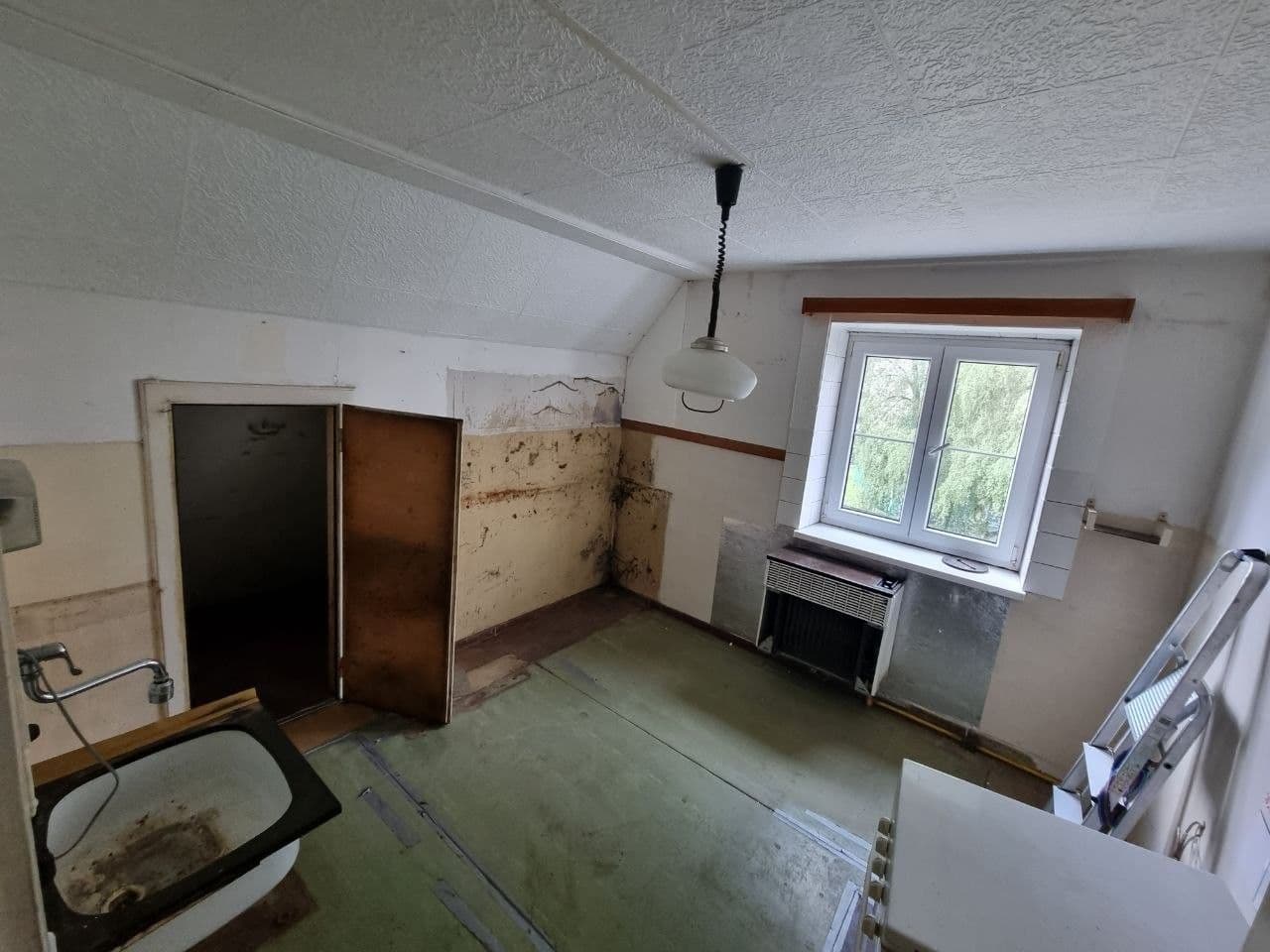 Predaj bytu 3-izbový 70 m², Severní, Karlovy Vary, Karlovarský kraj Predaj bytu 3-izbový 70 m², Severní, Karlovy Vary, Karlovarský kraj