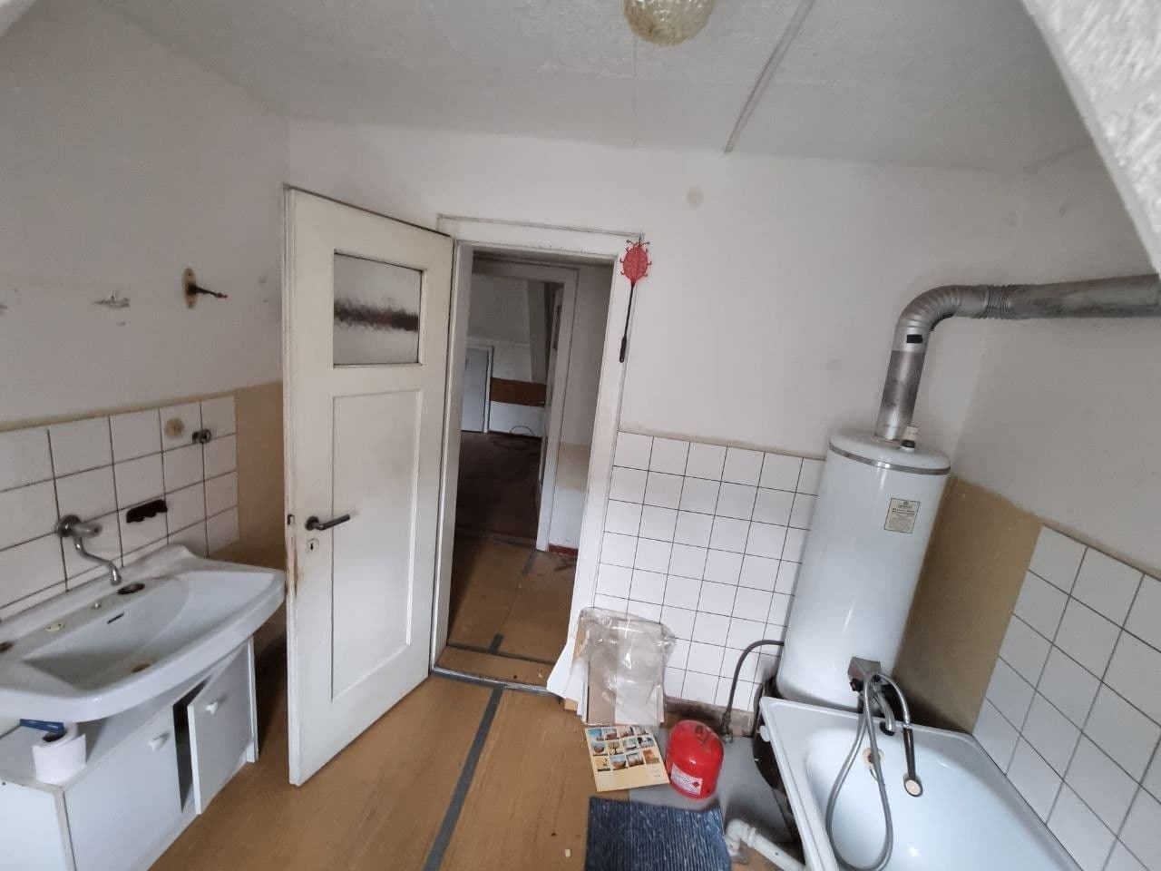 Predaj bytu 3-izbový 70 m², Severní, Karlovy Vary, Karlovarský kraj Predaj bytu 3-izbový 70 m², Severní, Karlovy Vary, Karlovarský kraj
