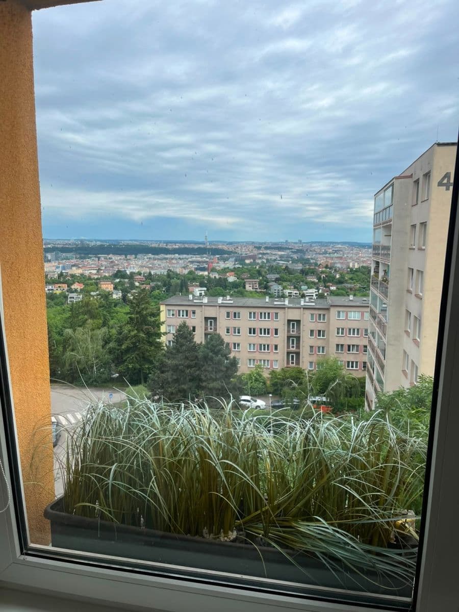 Prenájom bytu 2-izbový 40 m², Písečná, Praha, Praha Prenájom bytu 2-izbový 40 m², Písečná, Praha, Praha