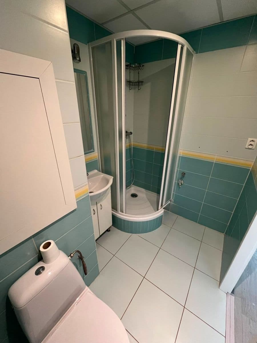 Prenájom bytu 2-izbový 40 m², Písečná, Praha, Praha Prenájom bytu 2-izbový 40 m², Písečná, Praha, Praha