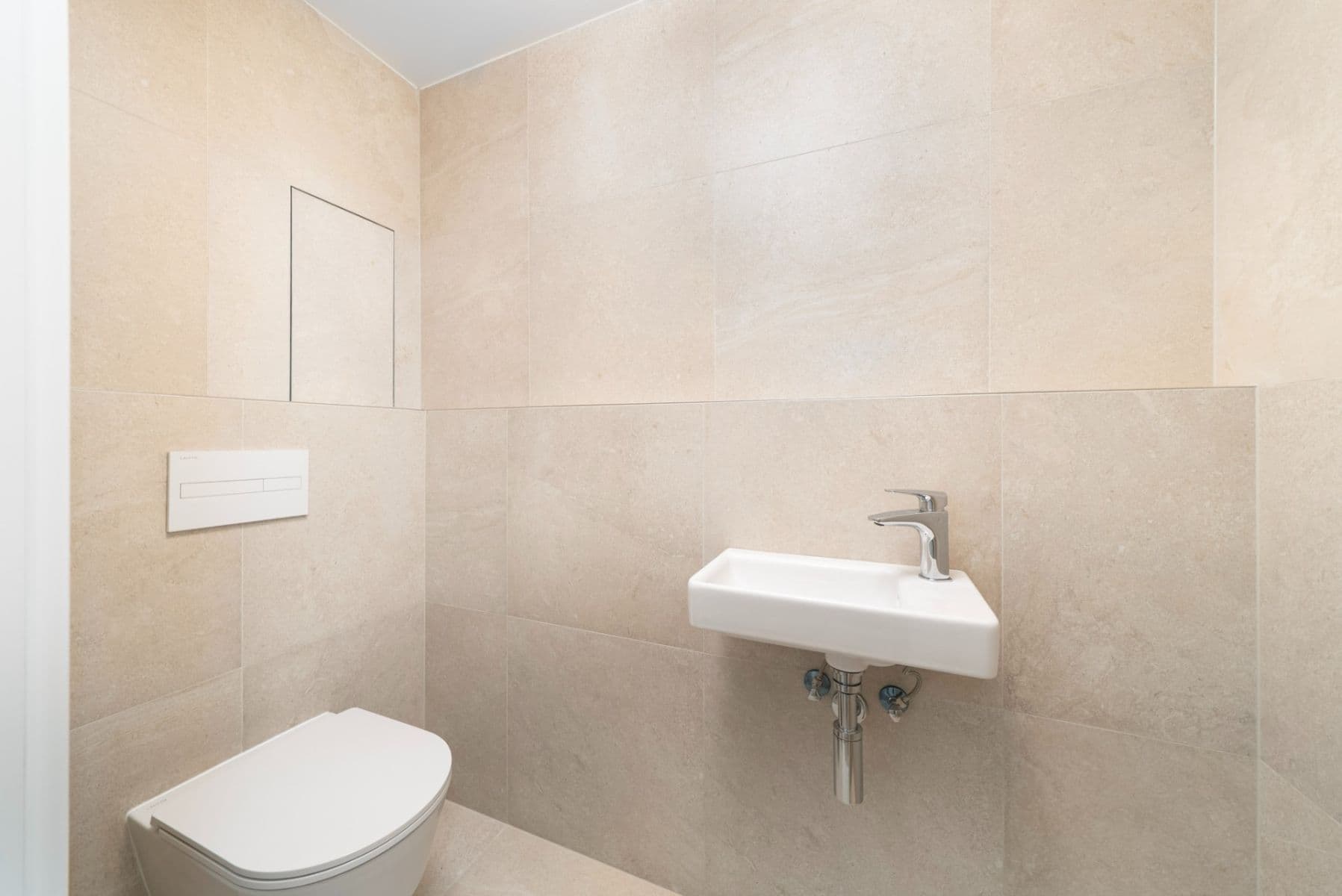 Prenájom bytu 2-izbový 62 m², Hábova, Praha, Praha Prenájom bytu 2-izbový 62 m², Hábova, Praha, Praha