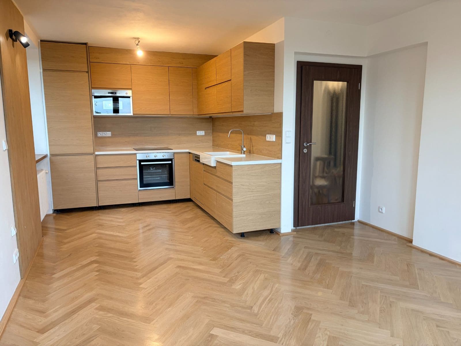 Prenájom bytu 2-izbový 48 m², Nad Santoškou, Praha, Praha Prenájom bytu 2-izbový 48 m², Nad Santoškou, Praha, Praha