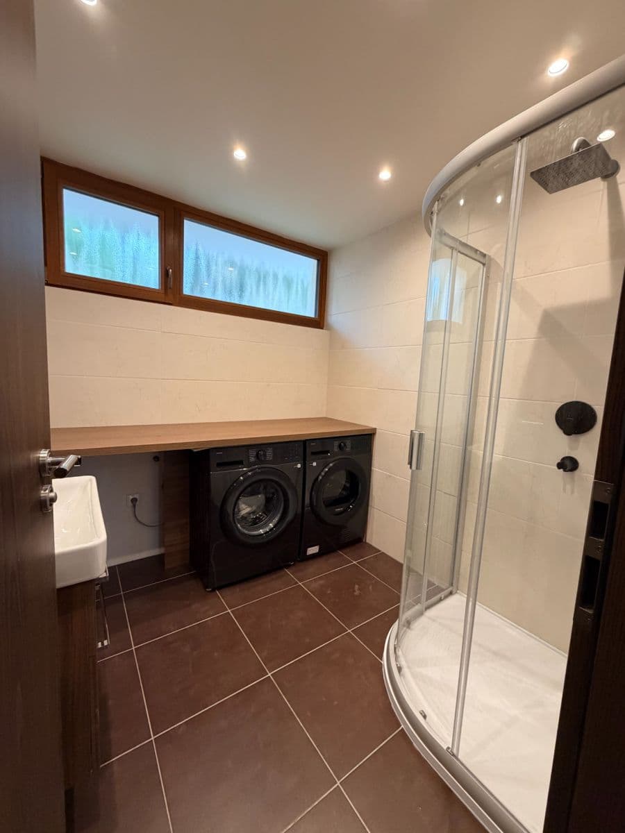Prenájom bytu 2-izbový 48 m², Nad Santoškou, Praha, Praha Prenájom bytu 2-izbový 48 m², Nad Santoškou, Praha, Praha