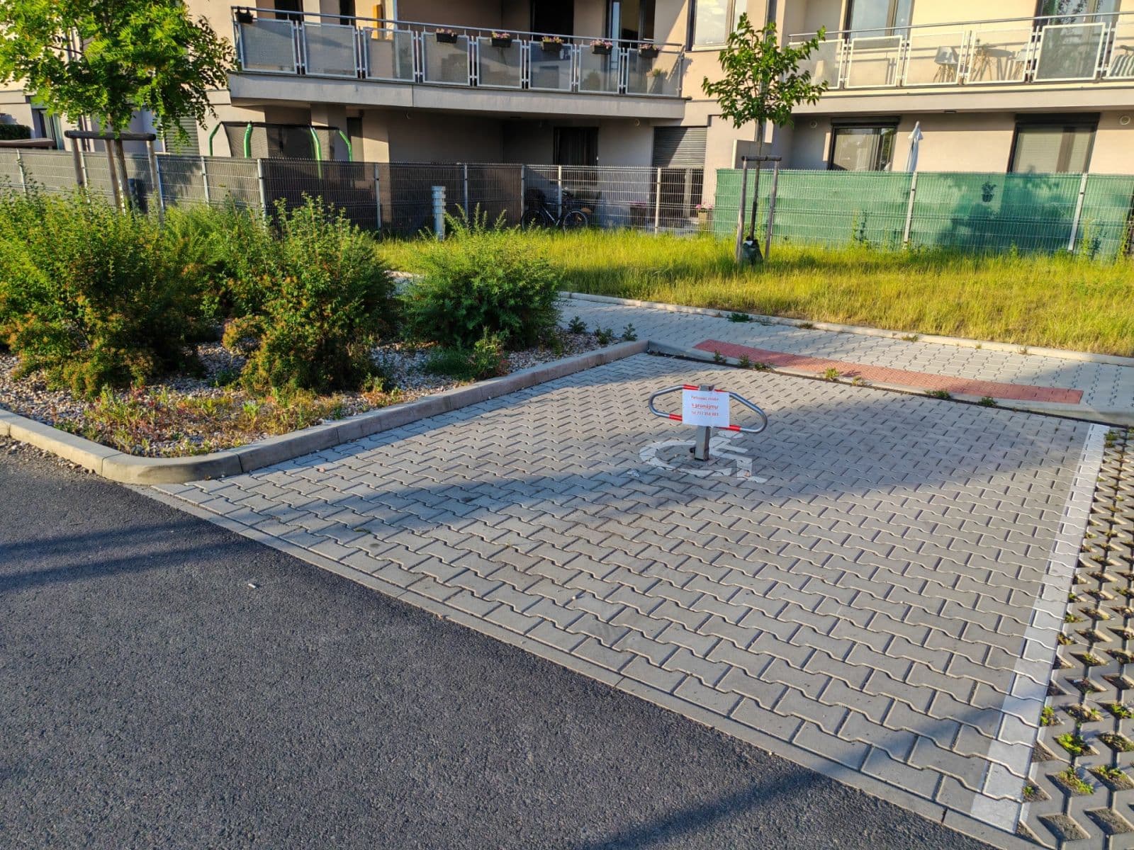 Prenájom garáže 19 m², Brandýs nad Labem-Stará Boleslav, Středočeský kraj Prenájom garáže 19 m², Brandýs nad Labem-Stará Boleslav, Středočeský kraj