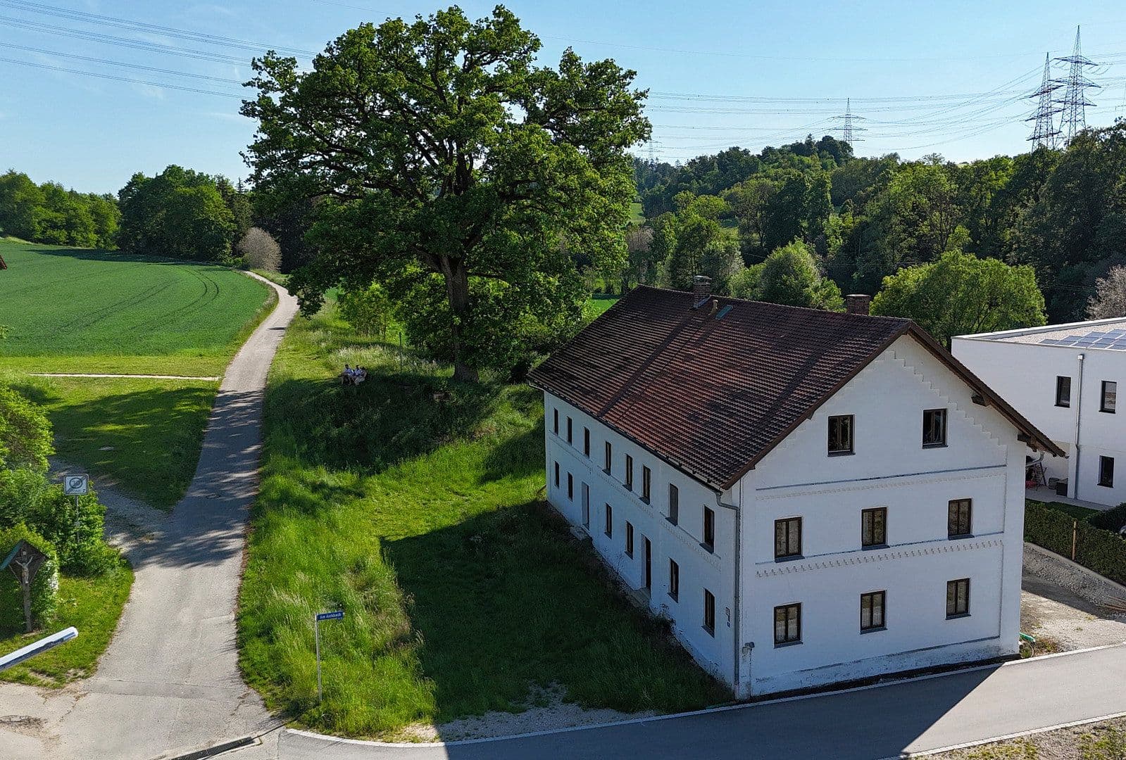 Predaj pozemku 1.050 m², Am Aichbach, Niederaichbach, Bavorsko Predaj pozemku 1.050 m², Am Aichbach, Niederaichbach, Bavorsko