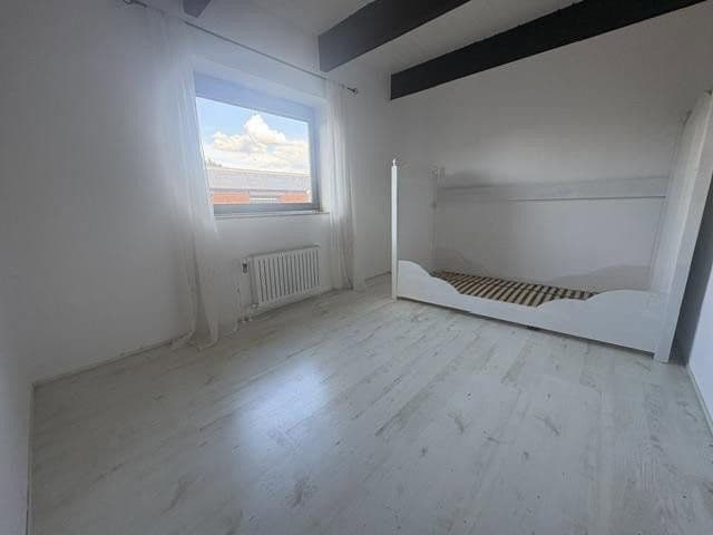 Predaj domu 144 m², pozemek 369 m², Goldregenweg 3, Wolfsburg, Dolné Sasko Predaj domu 144 m², pozemek 369 m², Goldregenweg 3, Wolfsburg, Dolné Sasko