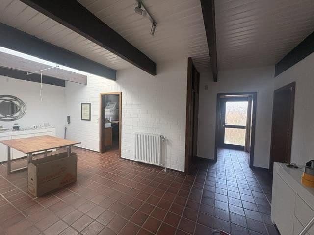 Predaj domu 144 m², pozemek 369 m², Goldregenweg 3, Wolfsburg, Dolné Sasko Predaj domu 144 m², pozemek 369 m², Goldregenweg 3, Wolfsburg, Dolné Sasko