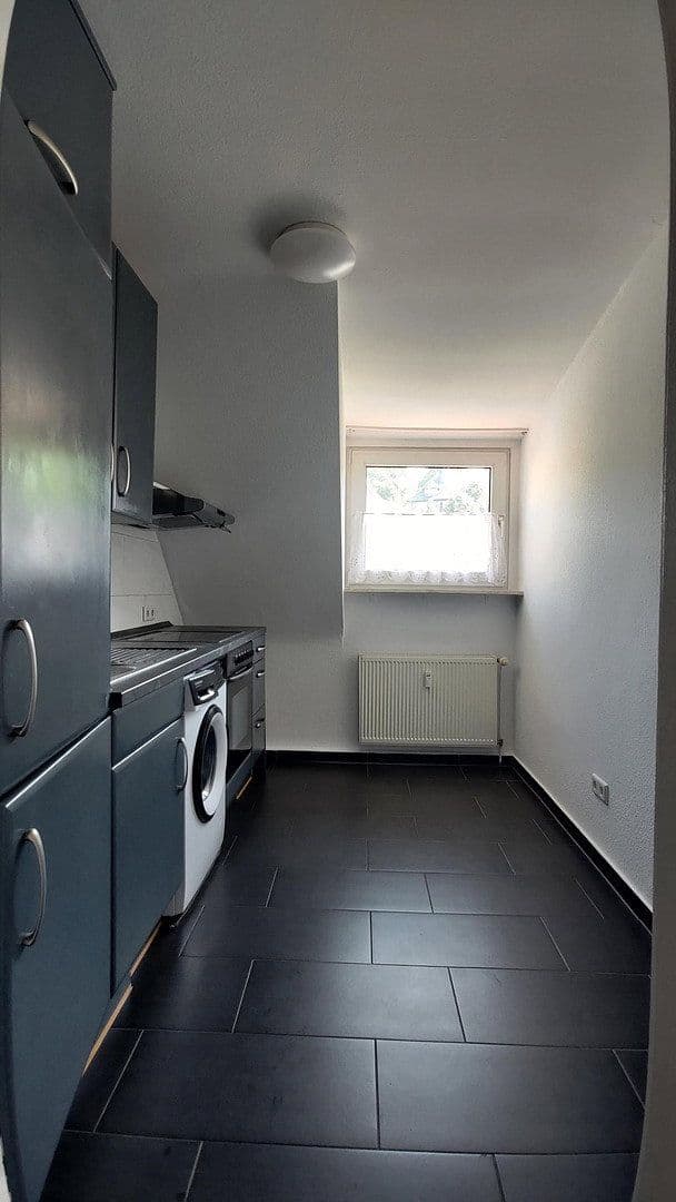 Prenájom bytu 2-izbový 41 m², Emilstr. 17, Wuppertal, Severné Porýnie - Westfálsko Prenájom bytu 2-izbový 41 m², Emilstr. 17, Wuppertal, Severné Porýnie - Westfálsko