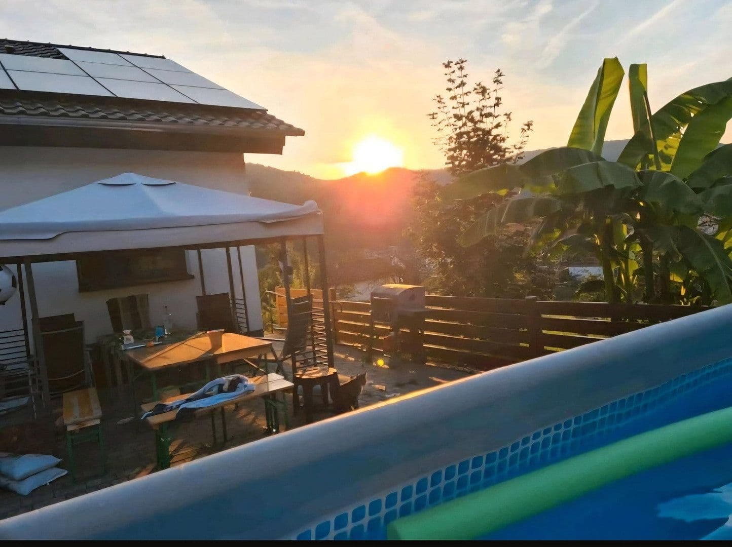 Predaj domu 200 m², pozemek 1.015 m², Freudenberg, Bádensko-Wurttembersko Predaj domu 200 m², pozemek 1.015 m², Freudenberg, Bádensko-Wurttembersko