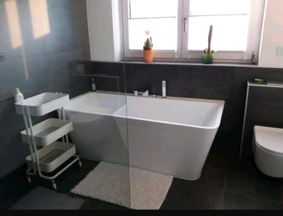 Predaj domu 200 m², pozemek 1.015 m², Freudenberg, Bádensko-Wurttembersko Predaj domu 200 m², pozemek 1.015 m², Freudenberg, Bádensko-Wurttembersko
