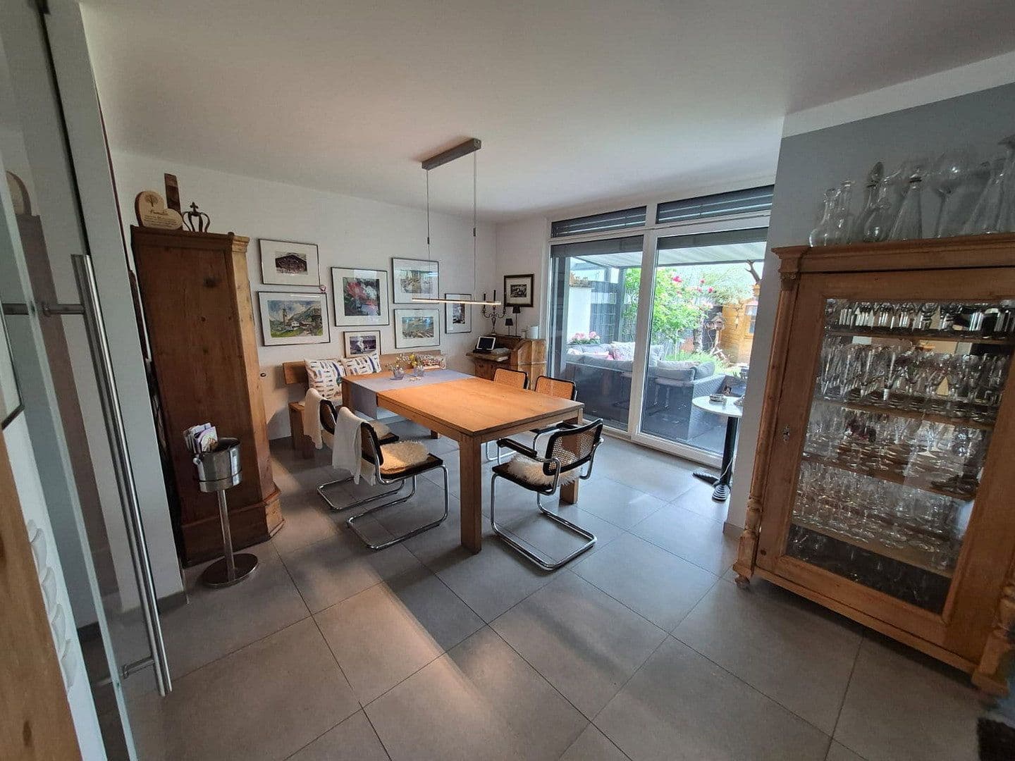 Predaj domu 140 m², pozemek 197 m², Neustadter Straße 40, Limburgerhof, Porýnie-Falcko Predaj domu 140 m², pozemek 197 m², Neustadter Straße 40, Limburgerhof, Porýnie-Falcko