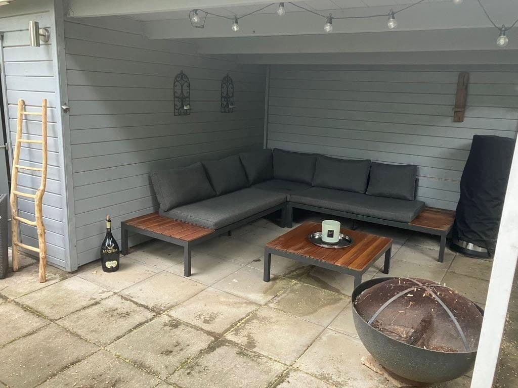 Predaj bytu 3-izbový 112 m², Brehmstraße 37, Düsseldorf, Severné Porýnie - Westfálsko Predaj bytu 3-izbový 112 m², Brehmstraße 37, Düsseldorf, Severné Porýnie - Westfálsko