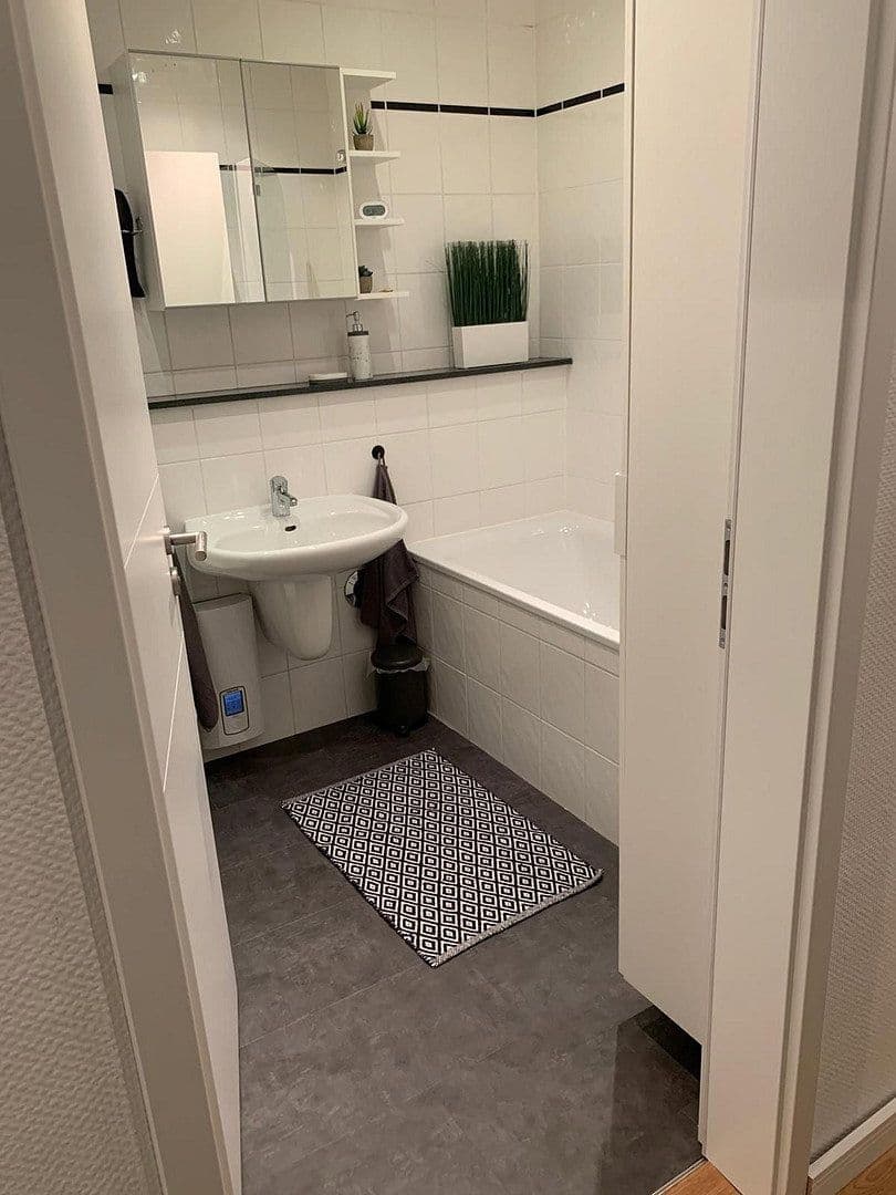 Predaj bytu 3-izbový 112 m², Brehmstraße 37, Düsseldorf, Severné Porýnie - Westfálsko Predaj bytu 3-izbový 112 m², Brehmstraße 37, Düsseldorf, Severné Porýnie - Westfálsko