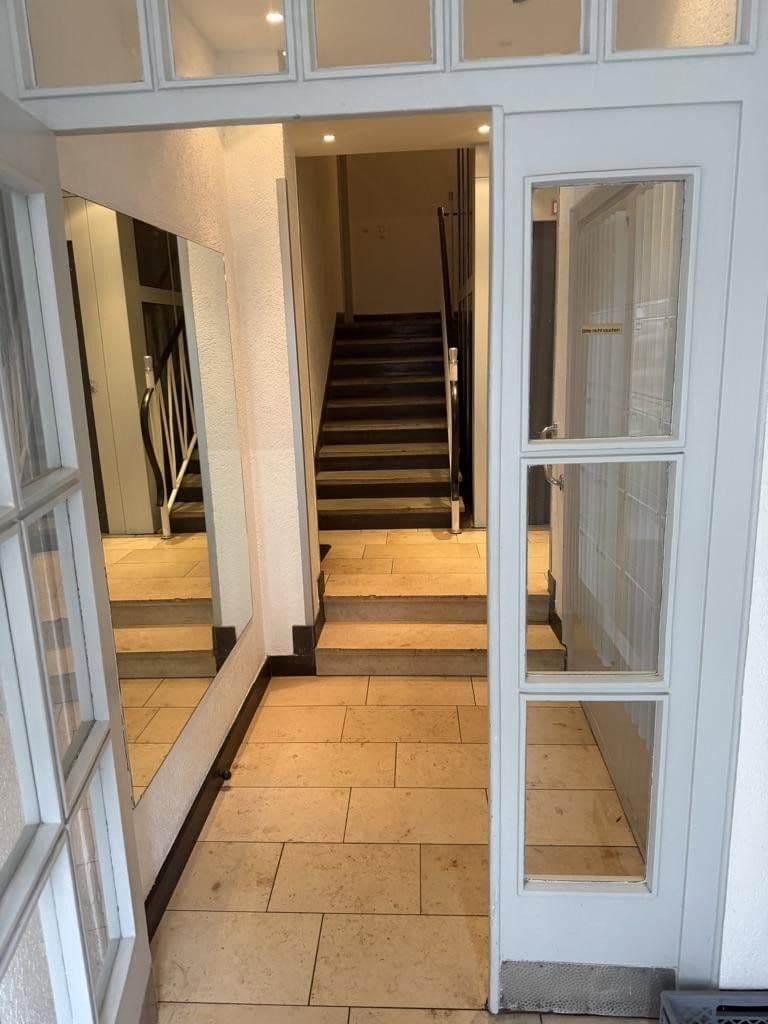 Predaj bytu 3-izbový 112 m², Brehmstraße 37, Düsseldorf, Severné Porýnie - Westfálsko Predaj bytu 3-izbový 112 m², Brehmstraße 37, Düsseldorf, Severné Porýnie - Westfálsko