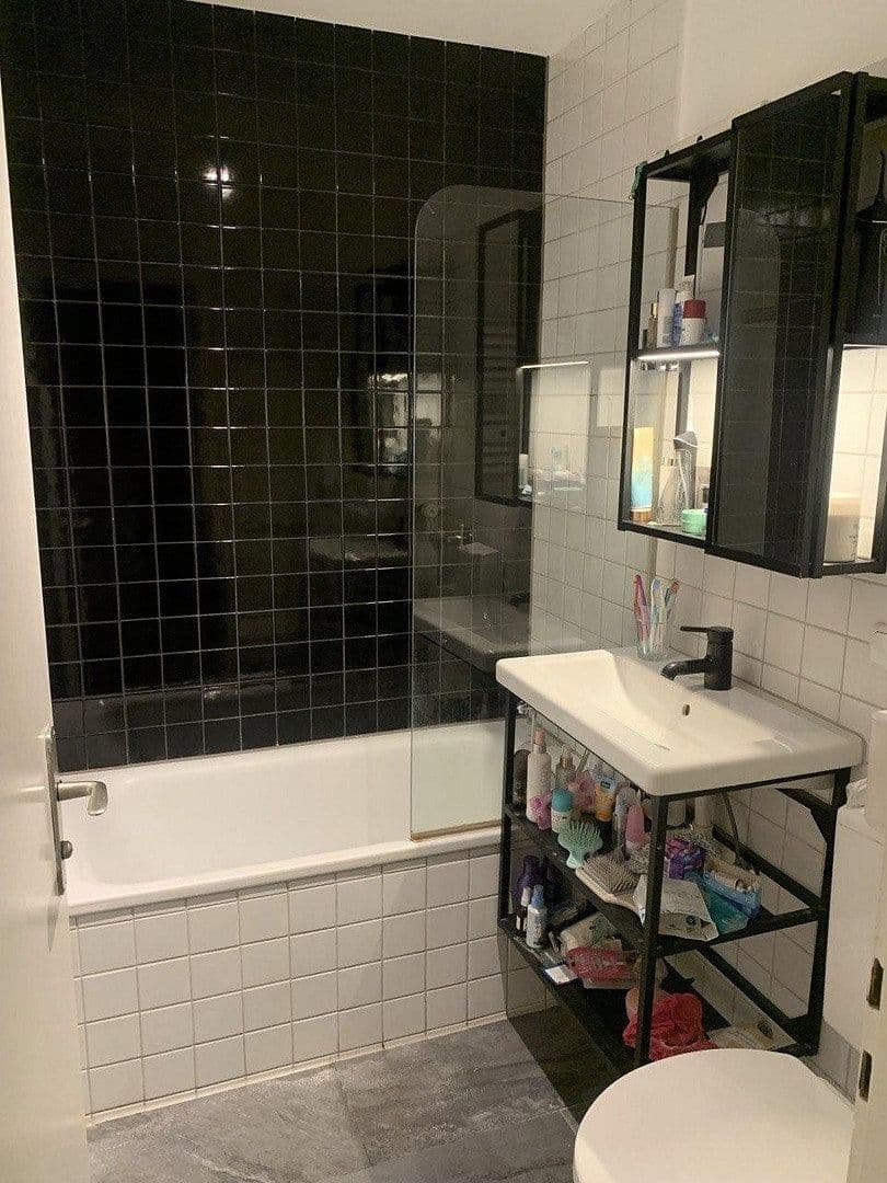 Prenájom bytu 1-izbový 35 m², Belgradstr. 76, München, Bavorsko Prenájom bytu 1-izbový 35 m², Belgradstr. 76, München, Bavorsko