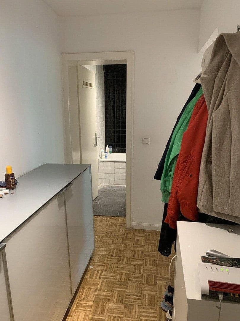 Prenájom bytu 1-izbový 35 m², Belgradstr. 76, München, Bavorsko Prenájom bytu 1-izbový 35 m², Belgradstr. 76, München, Bavorsko