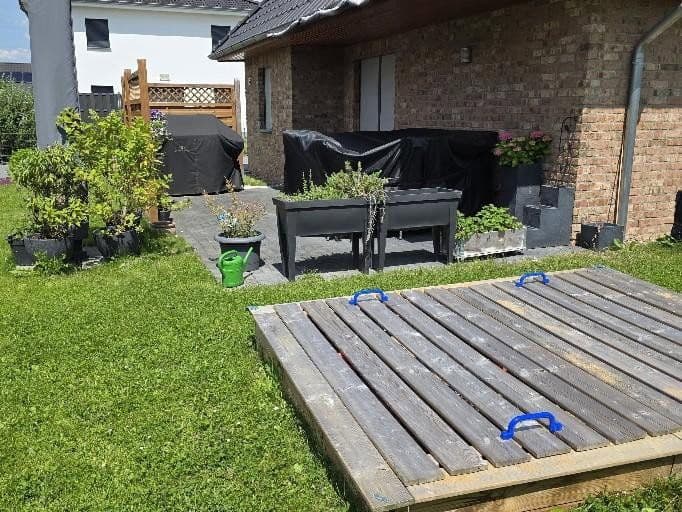 Prenájom domu 150 m², pozemek 628 m², Buchenweg 15, Seggebruch, Dolné Sasko Prenájom domu 150 m², pozemek 628 m², Buchenweg 15, Seggebruch, Dolné Sasko