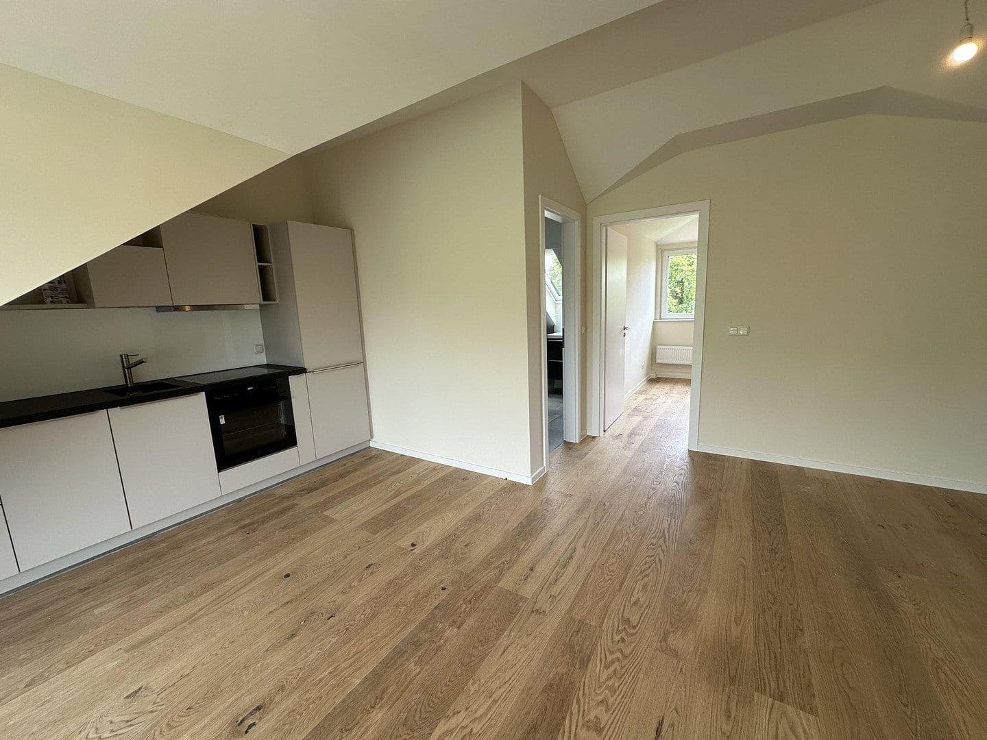 Predaj bytu 2-izbový 50 m², Mahlsdorferstr. 97, Berlin, Berlín Predaj bytu 2-izbový 50 m², Mahlsdorferstr. 97, Berlin, Berlín