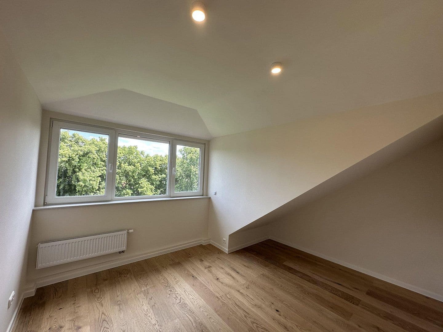 Predaj bytu 2-izbový 50 m², Mahlsdorferstr. 97, Berlin, Berlín Predaj bytu 2-izbový 50 m², Mahlsdorferstr. 97, Berlin, Berlín