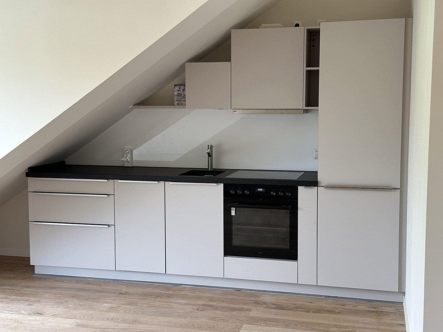Predaj bytu 2-izbový 50 m², Mahlsdorferstr. 97, Berlin, Berlín Predaj bytu 2-izbový 50 m², Mahlsdorferstr. 97, Berlin, Berlín