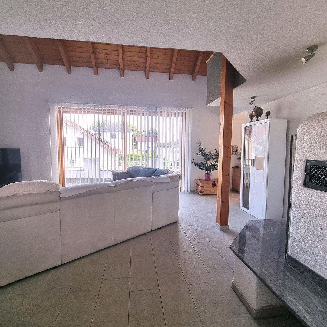 Predaj domu 478 m², pozemek 1.267 m², Herdwangen-Schönach, Bádensko-Wurttembersko Predaj domu 478 m², pozemek 1.267 m², Herdwangen-Schönach, Bádensko-Wurttembersko