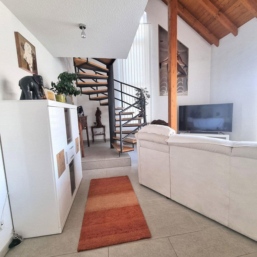 Predaj domu 478 m², pozemek 1.267 m², Herdwangen-Schönach, Bádensko-Wurttembersko Predaj domu 478 m², pozemek 1.267 m², Herdwangen-Schönach, Bádensko-Wurttembersko