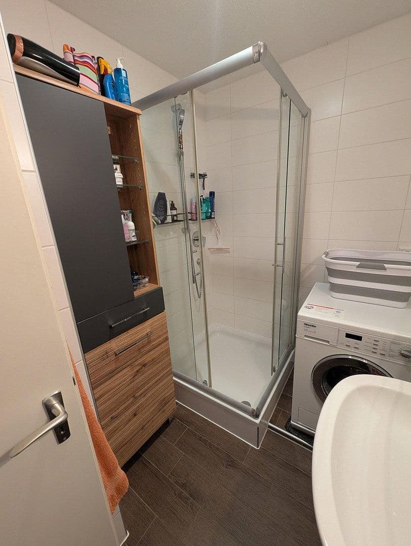 Prenájom bytu 3-izbový 83 m², Fürth, Bavorsko Prenájom bytu 3-izbový 83 m², Fürth, Bavorsko