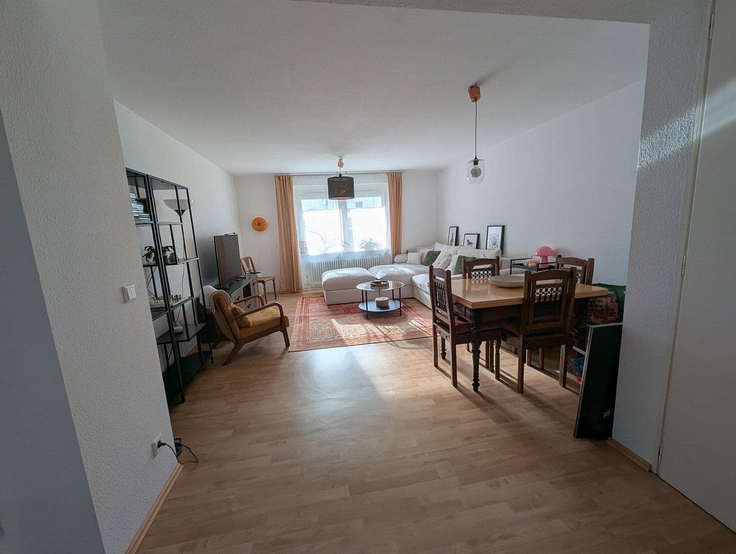 Prenájom bytu 3-izbový 83 m², Fürth, Bavorsko Prenájom bytu 3-izbový 83 m², Fürth, Bavorsko