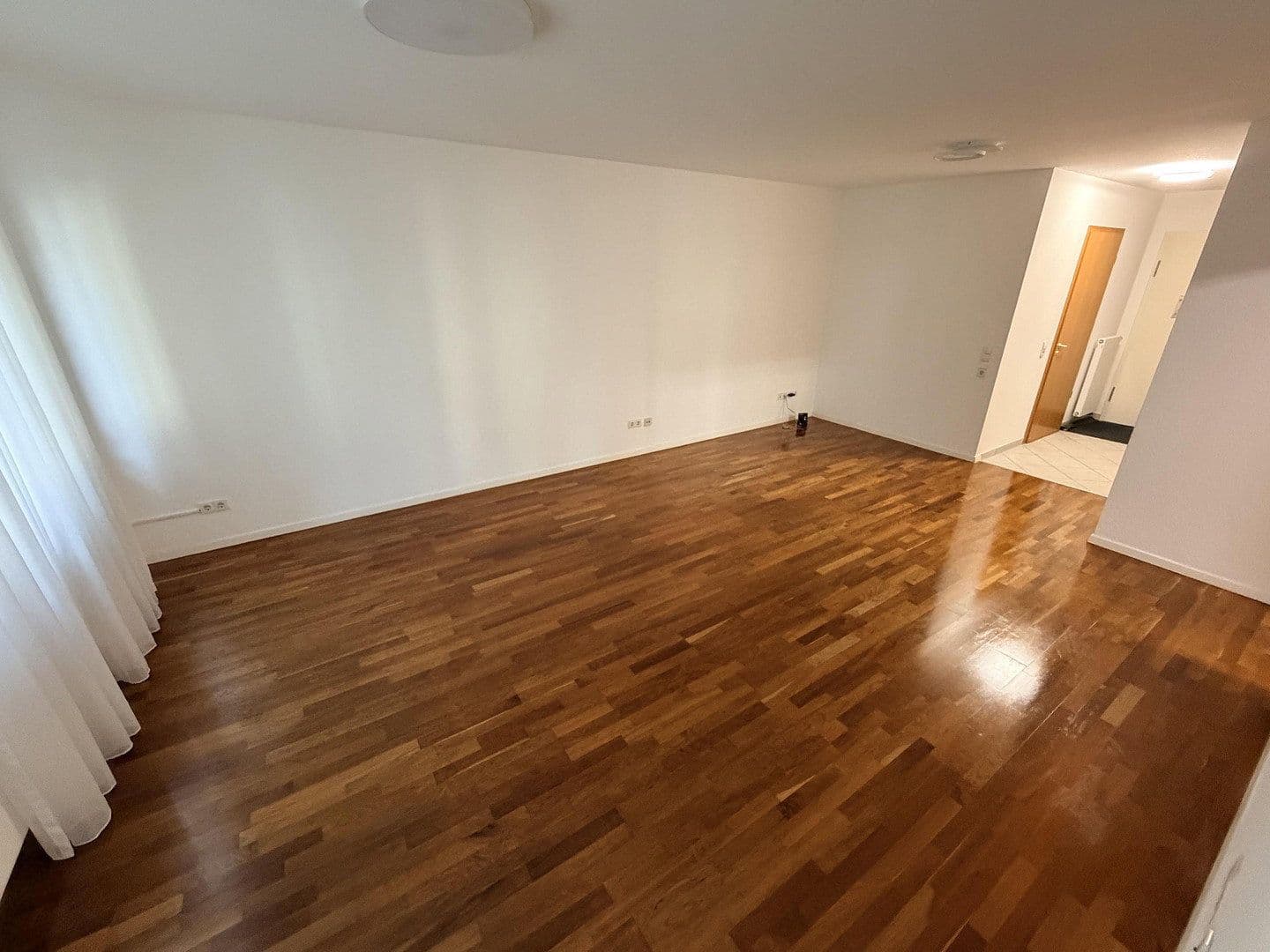Prenájom bytu 2-izbový 63 m², Bebelstraße 78, Stuttgart, Bádensko-Wurttembersko Prenájom bytu 2-izbový 63 m², Bebelstraße 78, Stuttgart, Bádensko-Wurttembersko
