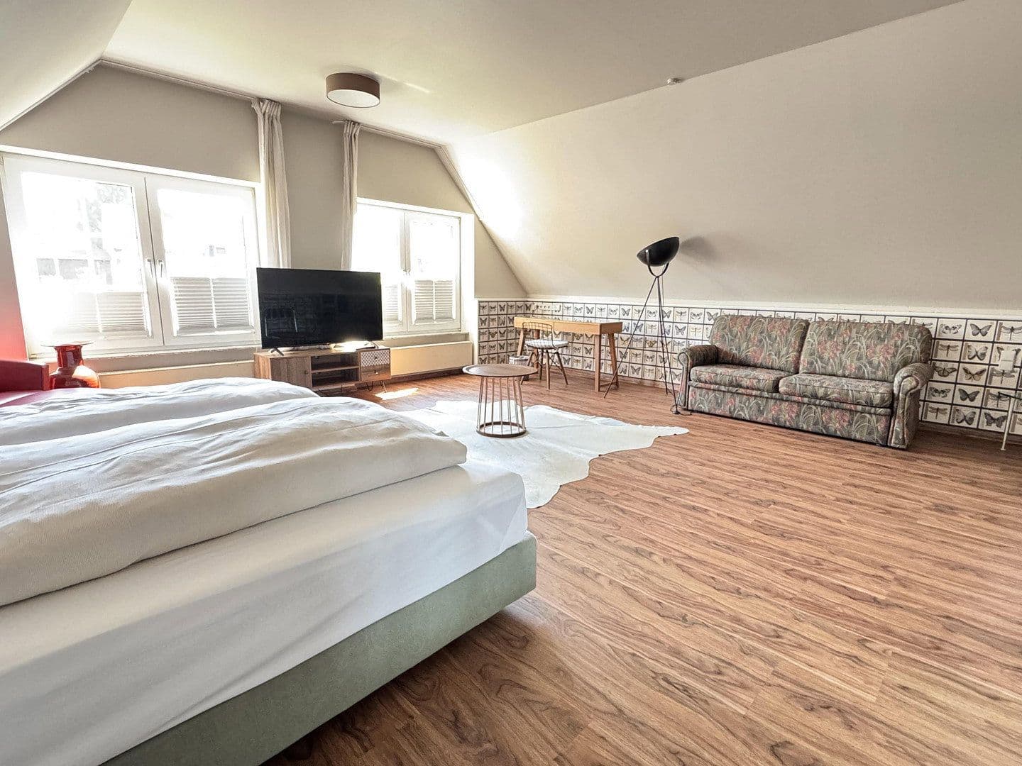 Prenájom bytu 1-izbový 40 m², Dombach-Sander-Straße 72, Bergisch Gladbach, Severné Porýnie - Westfálsko Prenájom bytu 1-izbový 40 m², Dombach-Sander-Straße 72, Bergisch Gladbach, Severné Porýnie - Westfálsko