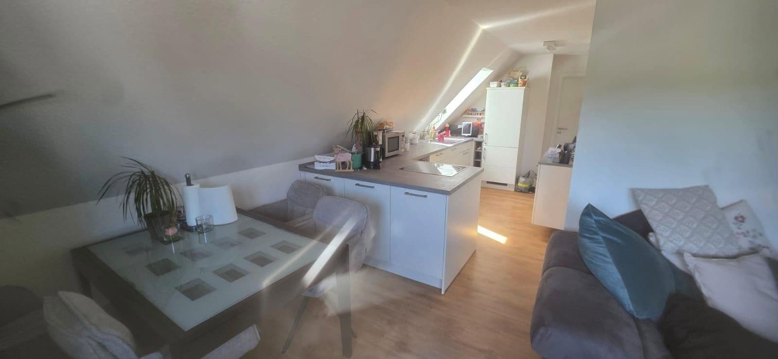 Prenájom bytu 2-izbový 42 m², Redekerstraße 28, Osnabrück, Dolné Sasko Prenájom bytu 2-izbový 42 m², Redekerstraße 28, Osnabrück, Dolné Sasko