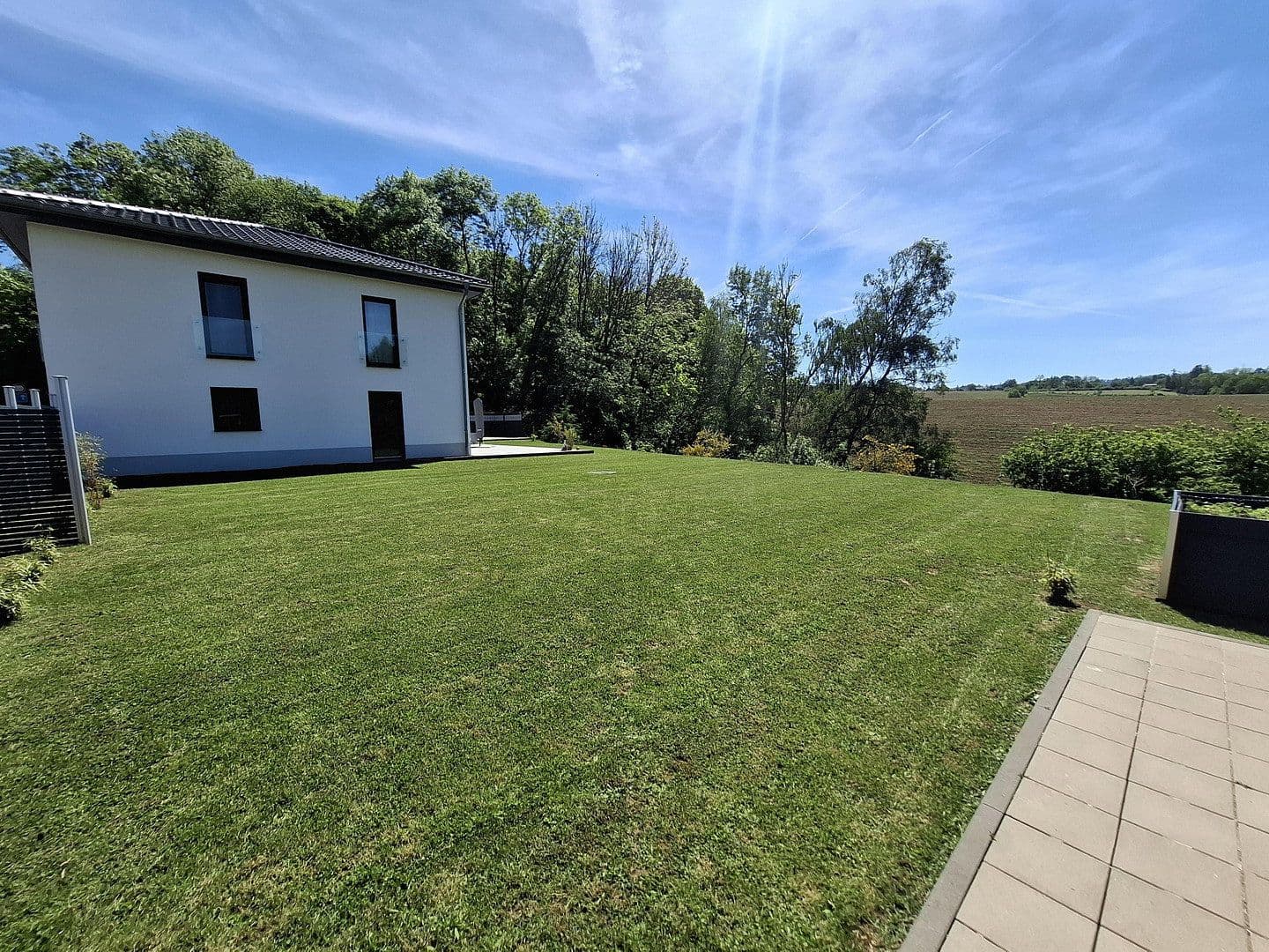 Predaj domu 145 m², pozemek 1.400 m², Nonnweiler, Sársko Predaj domu 145 m², pozemek 1.400 m², Nonnweiler, Sársko