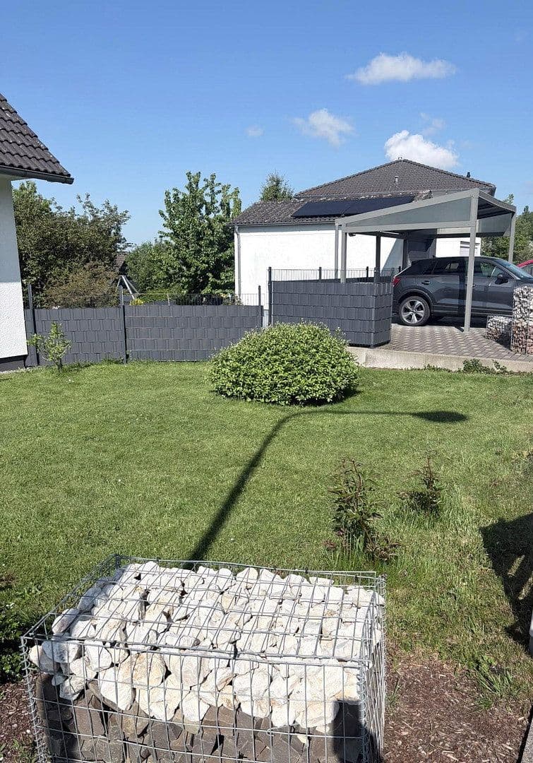 Predaj domu 170 m², pozemek 1.599 m², Wied, Porýnie-Falcko Predaj domu 170 m², pozemek 1.599 m², Wied, Porýnie-Falcko
