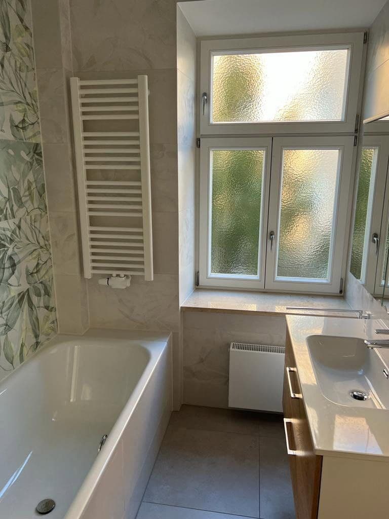 Prenájom bytu 3-izbový 85 m², Steinstraße 39, München, Bavorsko Prenájom bytu 3-izbový 85 m², Steinstraße 39, München, Bavorsko