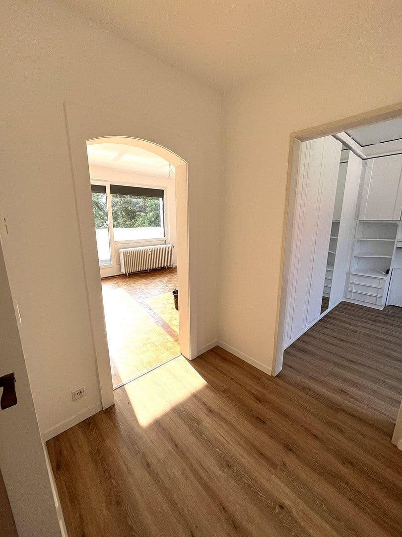 Prenájom bytu 2-izbový 43 m², Bielefeld, Severné Porýnie - Westfálsko Prenájom bytu 2-izbový 43 m², Bielefeld, Severné Porýnie - Westfálsko