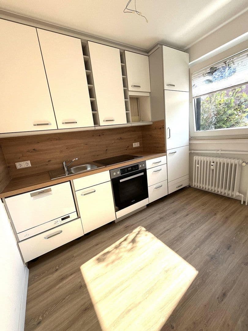 Prenájom bytu 2-izbový 43 m², Bielefeld, Severné Porýnie - Westfálsko Prenájom bytu 2-izbový 43 m², Bielefeld, Severné Porýnie - Westfálsko