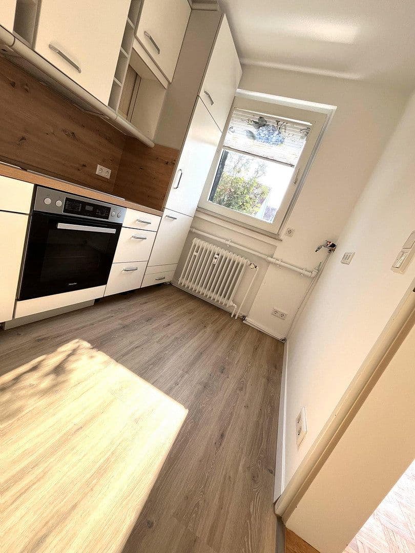 Prenájom bytu 2-izbový 43 m², Bielefeld, Severné Porýnie - Westfálsko Prenájom bytu 2-izbový 43 m², Bielefeld, Severné Porýnie - Westfálsko