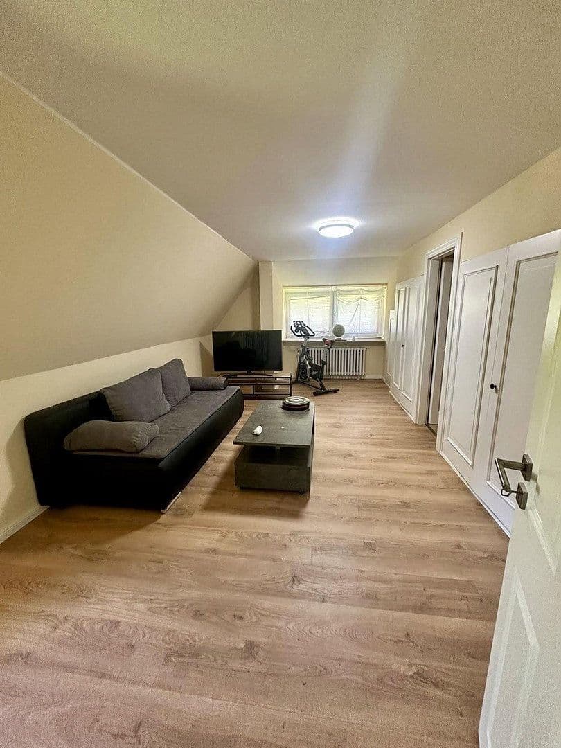 Predaj domu 169 m², pozemek 4.300 m², Vohrbek 2, Giekau, Šlezvicko-Holštajnsko Predaj domu 169 m², pozemek 4.300 m², Vohrbek 2, Giekau, Šlezvicko-Holštajnsko
