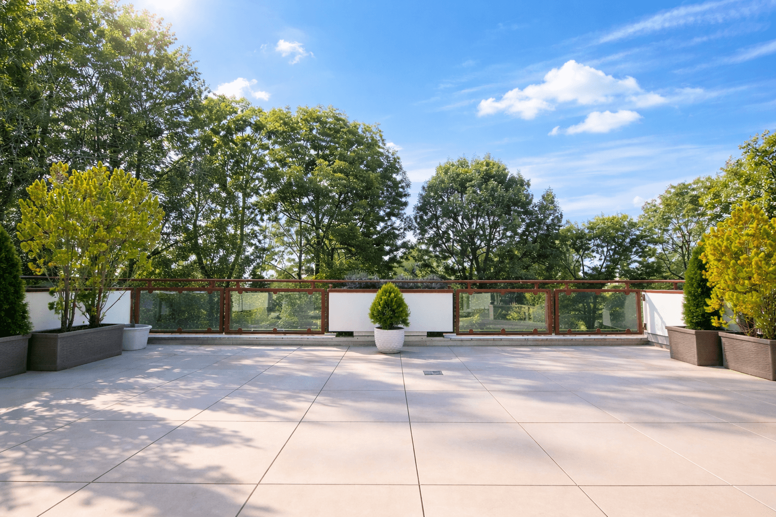 Prenájom bytu 4-izbový 162 m², München, Bavorsko Prenájom bytu 4-izbový 162 m², München, Bavorsko