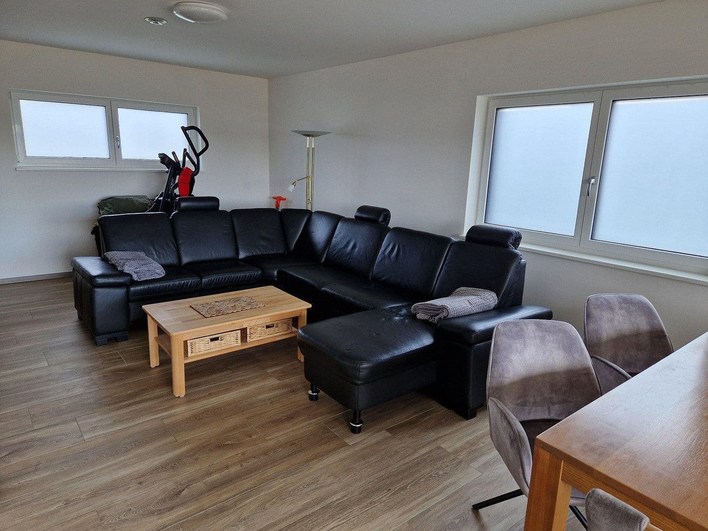 Predaj domu 186 m², pozemek 1.534 m², Sonnenleite 2, Gerach, Bavorsko Predaj domu 186 m², pozemek 1.534 m², Sonnenleite 2, Gerach, Bavorsko