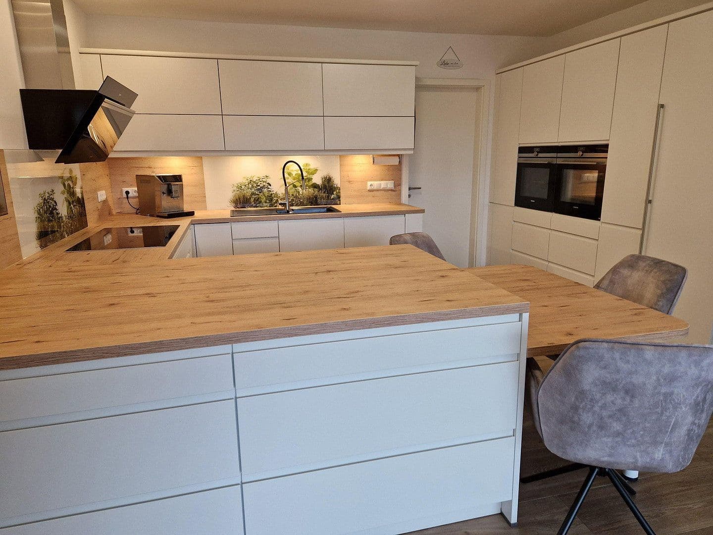 Predaj domu 186 m², pozemek 1.534 m², Sonnenleite 2, Gerach, Bavorsko Predaj domu 186 m², pozemek 1.534 m², Sonnenleite 2, Gerach, Bavorsko